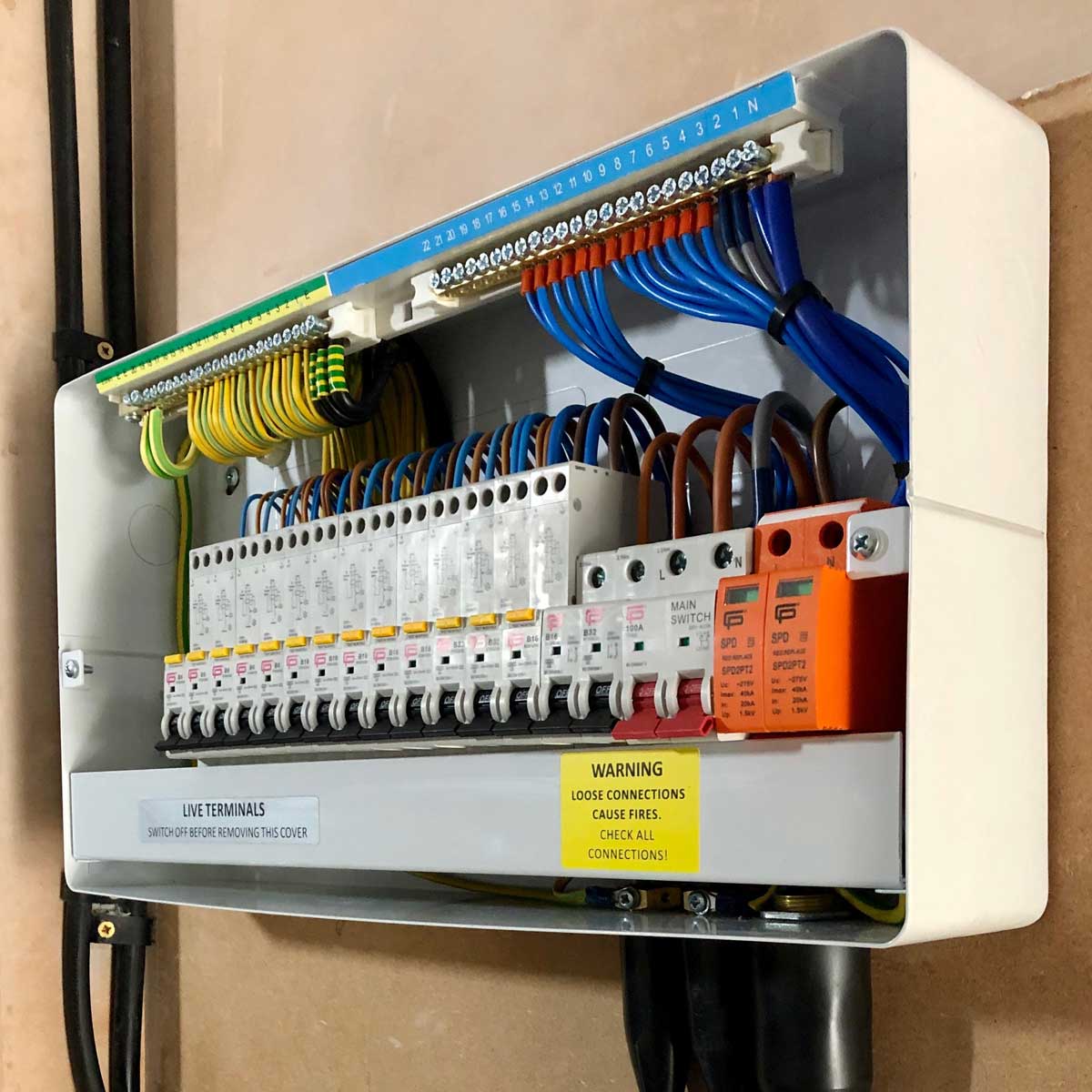 Consumer&#x20;unit&#x20;installed&#x20;in&#x20;a&#x20;recently&#x20;renovated&#x20;Budleigh&#x20;Salterton&#x20;home